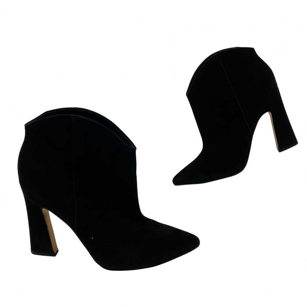 Marc Fisher Black Heeled Boots | Womens 7